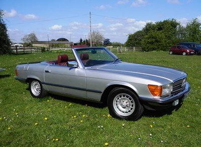 Lot 335 - 1985 Mercedes-Benz 500SL