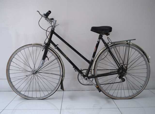 Lot 188 - Falcon Ladies touring bicycle