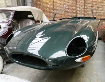 Lot 385 - 1962 Jaguar E-Type 3.8 Series I Roadster