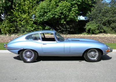 Lot 338 - 1966 Jaguar E-Type Series I Fixedhead Coupé