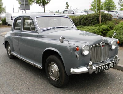 Lot 390 - 1963 Rover P4 110