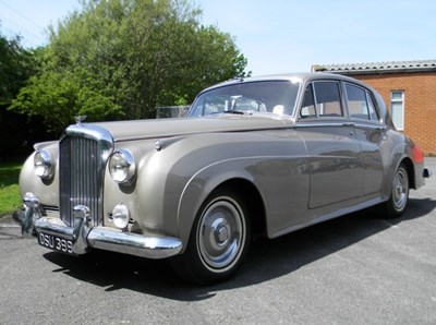 Lot 402 - 1960 Bentley S2