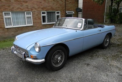 Lot 431 - 1963 MG B  Roadster