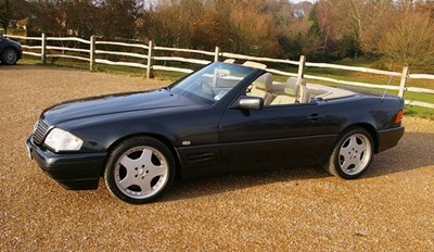 Lot 203 - 1995 Mercedes-Benz SL280