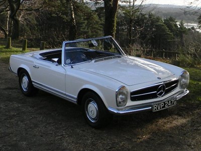 Lot 253 - 1968 Mercedes-Benz 280 SL Pagoda