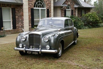 Lot 284 - 1961 Bentley S2 Saloon