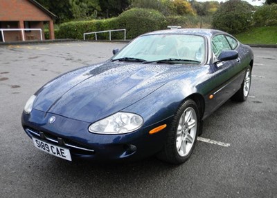 Lot 235 - 1998 Jaguar XK8 Coupé