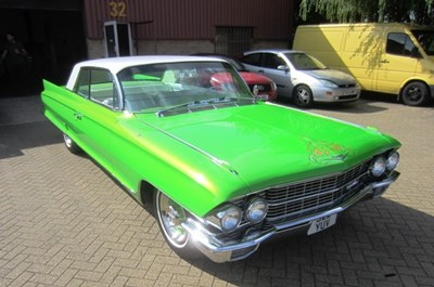 Lot 270 - 1962 Cadillac Coupe