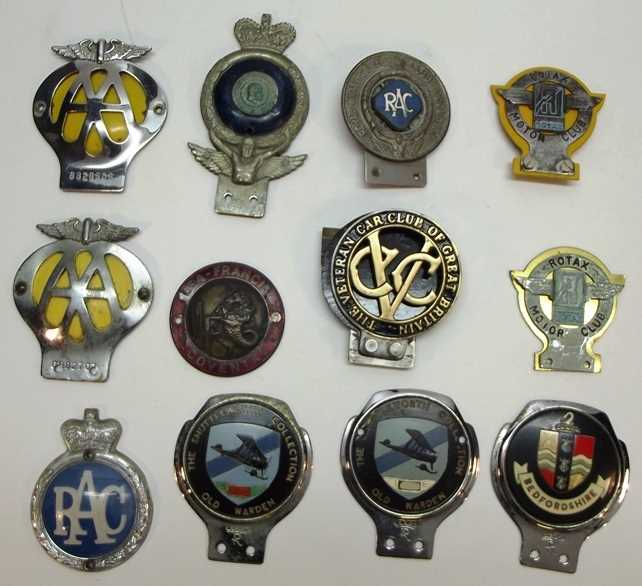 Click for high resolution Lot 10 - Collection of motoring badges