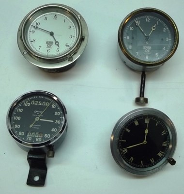 Lot 013 - Selection of clocks & a chronometric speedometer