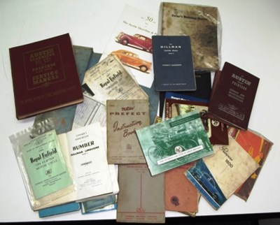 Lot 031 - Eleven vehicle hand-books