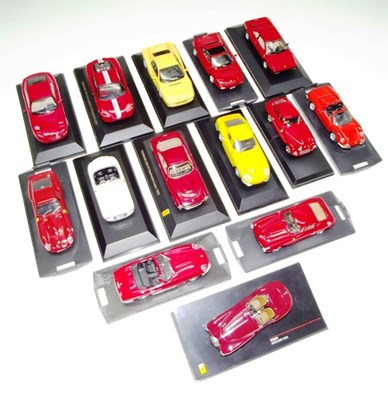 Lot 063 - Ferrari model cars