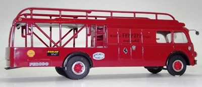 Lot 081 - Ferrari racing transporter model