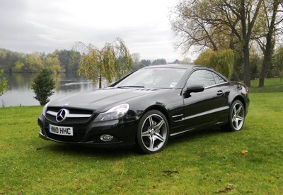 Lot 232 - 2010 Mercedes-Benz 350 SL Night Edition Convertible