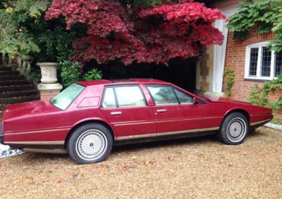 Lot 257 - 1985 Aston Martin Lagonda