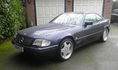 Lot 224 - 2000 Mercedes Benz  SL500 Roadster