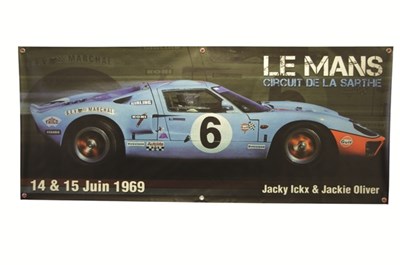 Lot 079 - 1969 Ford GT40 Mk1 vynal banner
