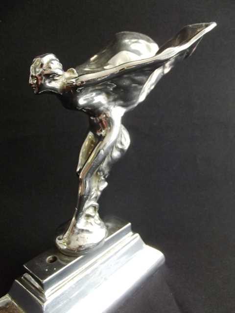 Lot 89 - ’Spirit of Ecstasy’ mascot