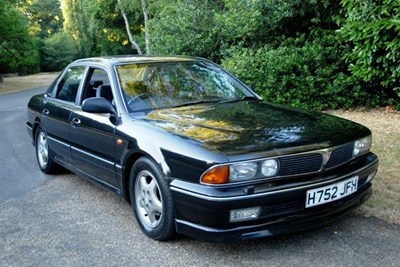 Lot 327 - 1991 Mitsubishi Sigma Sedan