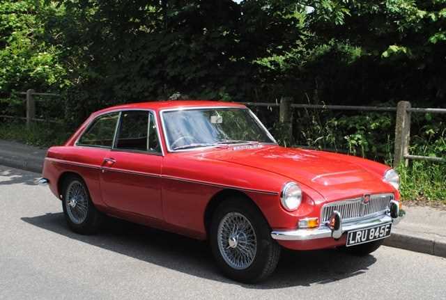 Mgc Rally Red Lot 208 - 1968 MGC GT (Red)
