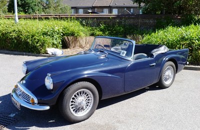 Lot 229 - 1962 Daimler SP250 'Dart'