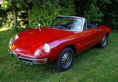 Lot 255 - 1966 Alfa Romeo Duetto