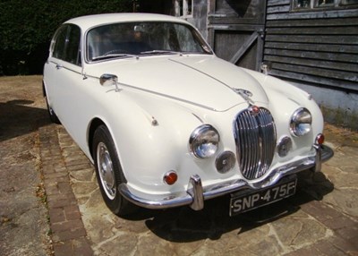 Lot 207 - 1968 Jaguar Mk.II 240