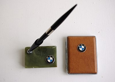 Lot 010 - BMW desk pen and stand