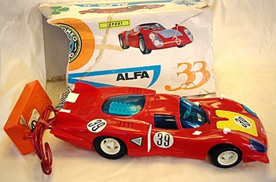 Lot 085 - Alfa Romeo models