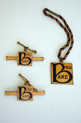 Lot 099 - BARC member’s badges