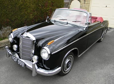 Lot 320 - 1958 Mercedes-Benz 220S Ponton Cabriolet