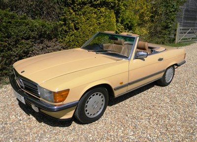 Lot 383 - 1986 Mercedes-Benz 300SL