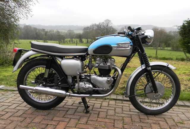 Lot 262 - 1962 Triumph T120 Bonneville