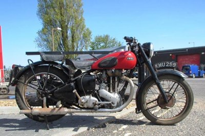 Lot 285 - 1950 Ariel VH Red Hunter