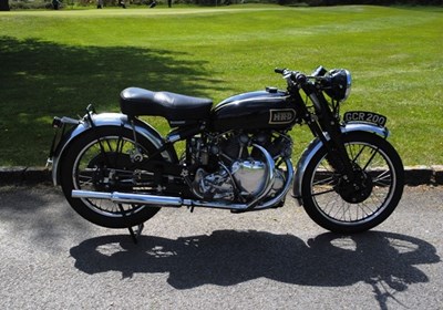 Lot 253 - 1949 Vincent HRD to Lightning Specification