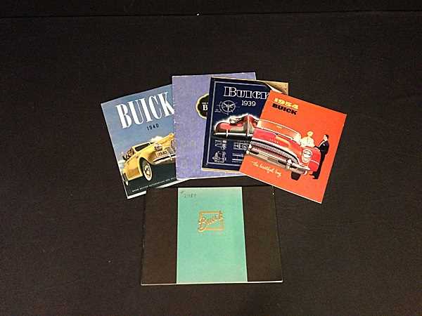 Lot 74 - Buick brochures