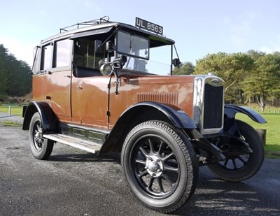 Lot 226 - 1929 Morris  London Taxi