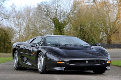 Lot 243 - 1994 Jaguar XJ220