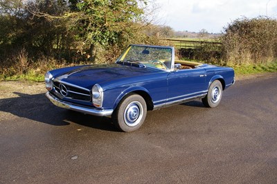 Lot 266 - 1966 Mercedes-Benz 230SL