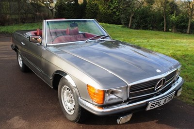 Lot 303 - 1977 Mercedes-Benz 450SL