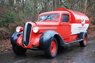 Lot 285 - 1937 Dodge Tanker