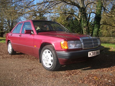 Lot 213 - 1993 Mercedes-Benz  190E