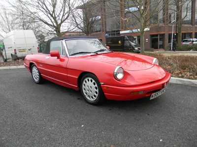 Lot 315 - 1993 Alfa Romeo  Spider Series IV