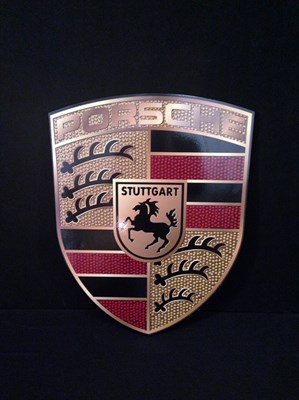 Lot 008 - Porsche wall plaque