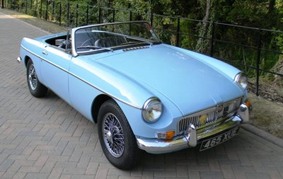 Lot 274 - 1963 MG B Roadster