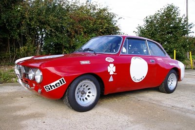 Lot 212 - 1972 Alfa Romeo 2000 GTV