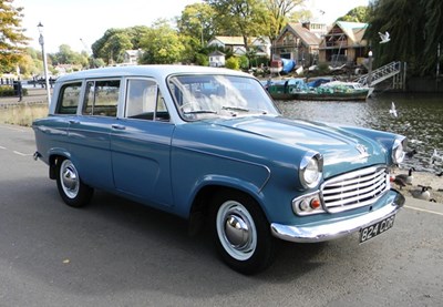 Lot 251 - 1961 Standard Vanguard Vignale Estate