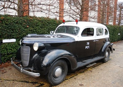 Lot 253 - 1937 Chrysler Royal Police Car