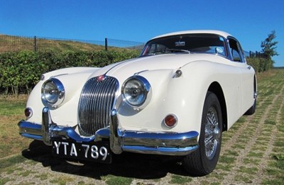 Lot 269 - 1958 Jaguar XK150SE FHC