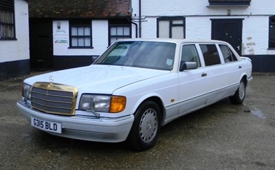 Lot 211 - 1989 Mercedes-Benz  300SE Limousine